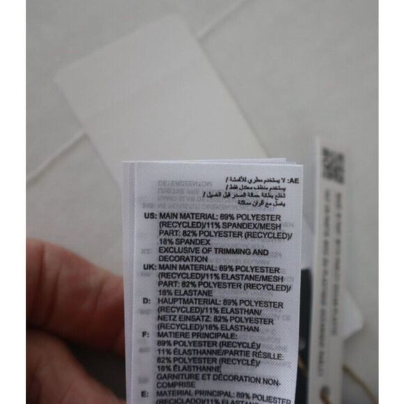 adidas HL6132 Womens Sz M 38/40 D-DD Black Running Medium-Support Pocket Bra $55 - Picture 4 of 4